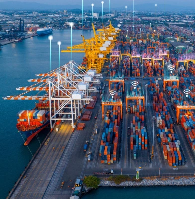 Sea freight container ship